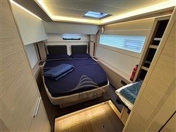 2022, dovoz Skladem v EU — foto 13 z 20