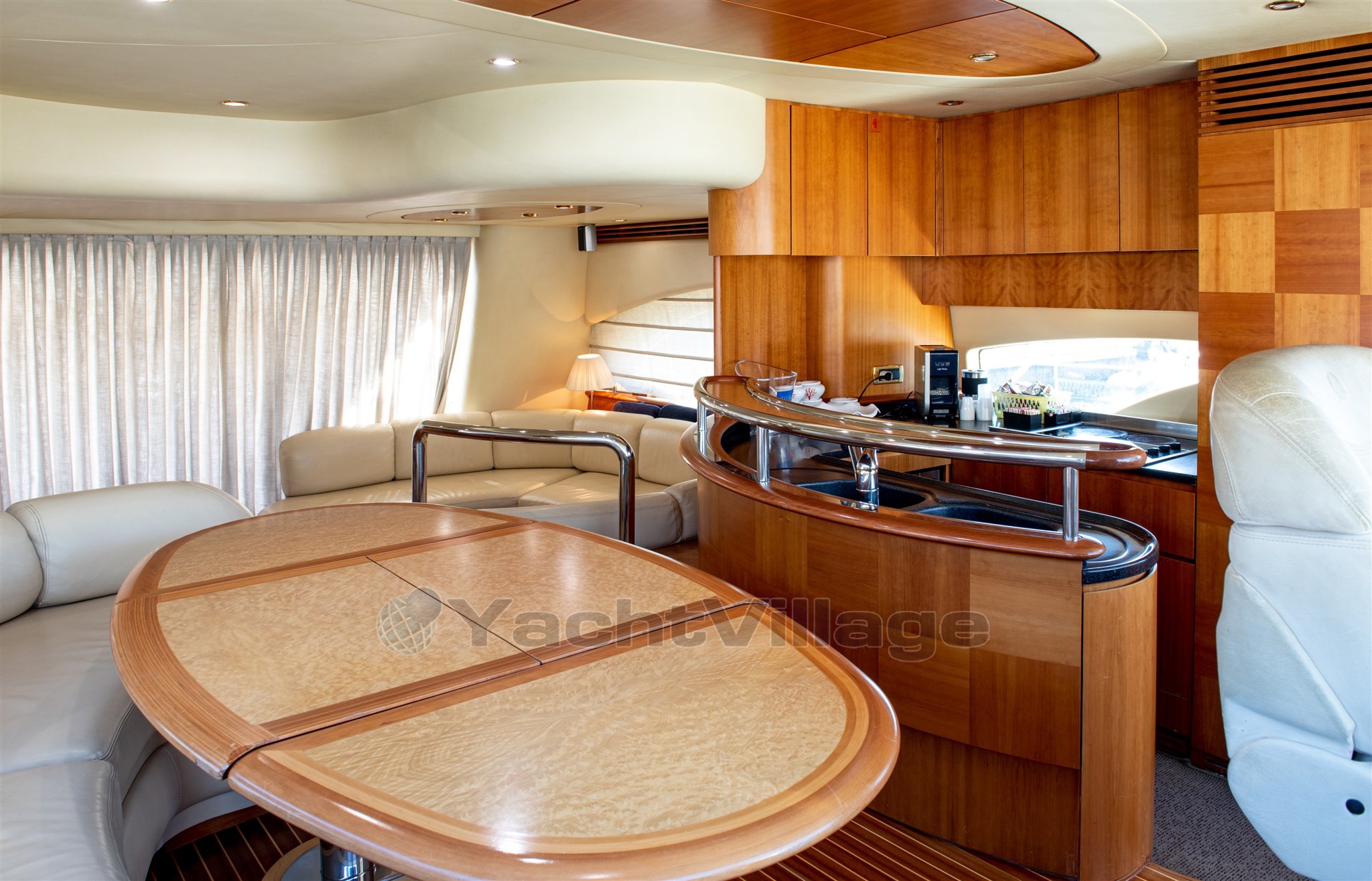 2009 Azimut, dovoz Skladem v EU — foto 16 z 20