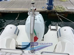 2011, dovoz Skladem v EU — foto 11 z 17