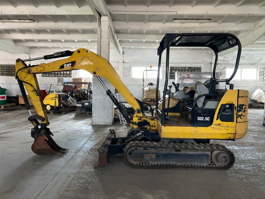 2012 Cat 302.5 C, 3 200 mth, dovoz Skladem v EU — foto 2 z 12