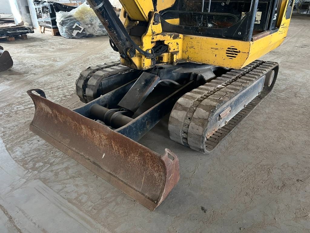 2012 Cat 302.5 C, 3 200 mth, dovoz Skladem v EU — foto 8 z 12