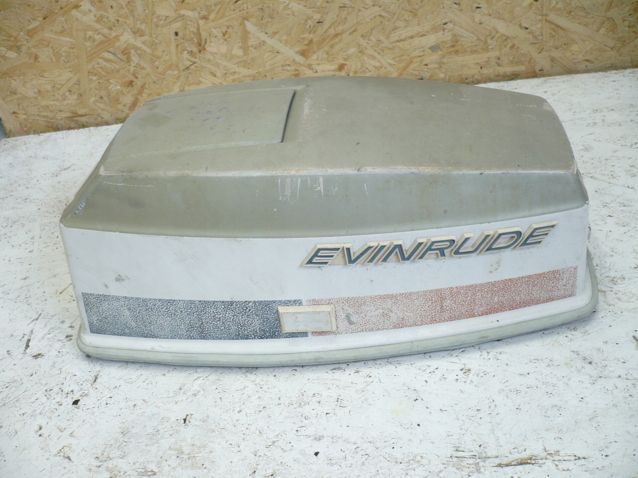 Czapa kryt na závěsného motoru Evinrude, Skladem v EU — foto 1