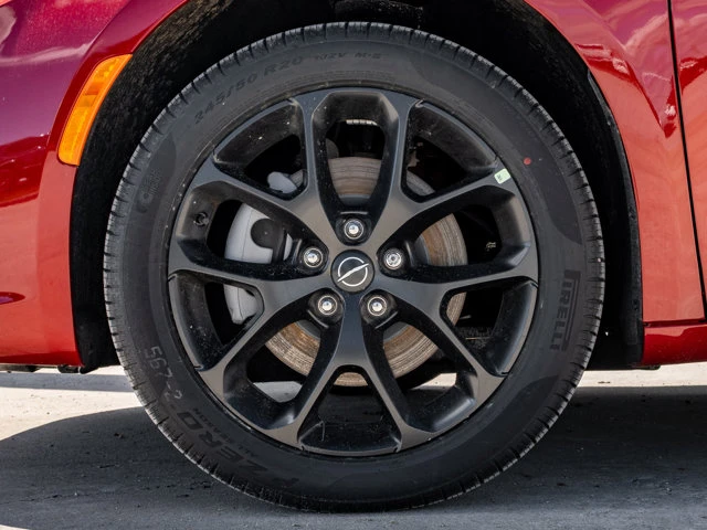 2026 Chrysler Pacifica Select, červená, 13 km, dovoz Kanada — foto 15 z 20