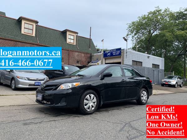 2011 Toyota, dovoz Kanada — foto 2 z 12