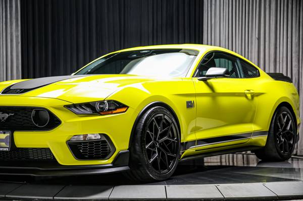 2021 Ford, dovoz Kanada — foto 6 z 12