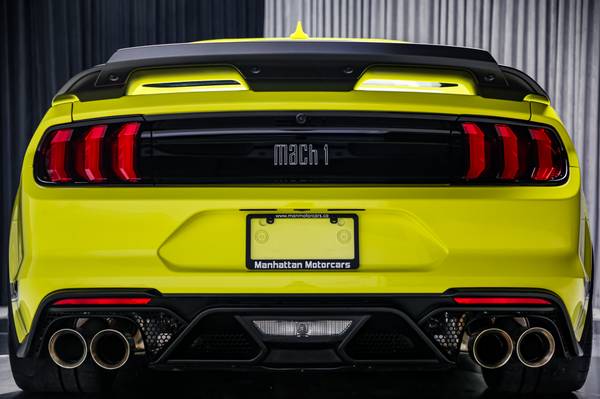 2021 Ford, dovoz Kanada — foto 9 z 12