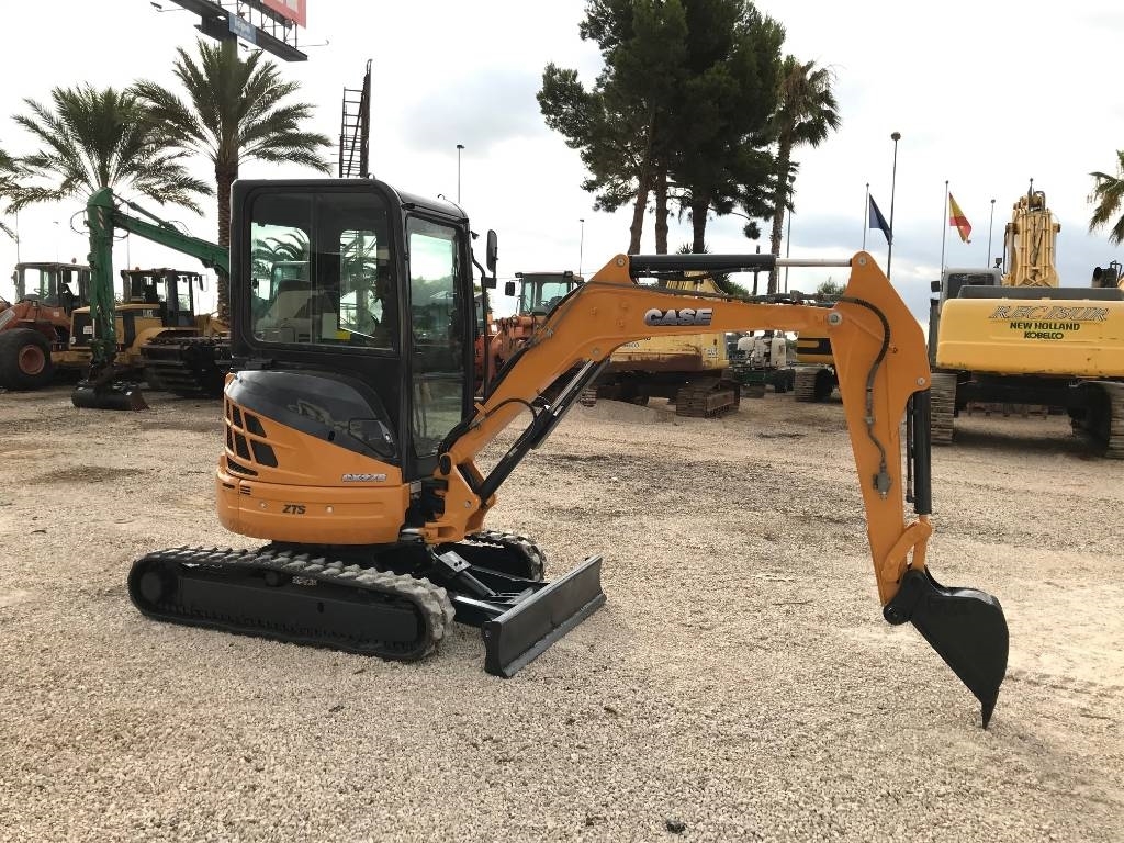 2008 Case CX 27 B, 4 351 mth, dovoz Skladem v EU — foto 4 z 12