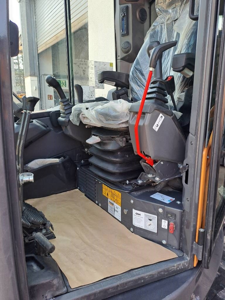 2024 Case CX 75 E, 400 mth, dovoz Skladem v EU — foto 4 z 7