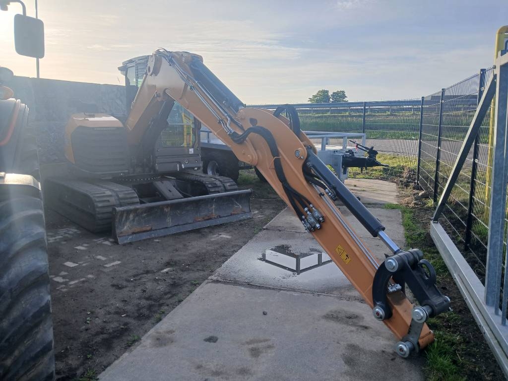 2025 Case CX 85 E, 400 mth, dovoz Skladem v EU — foto 8 z 11
