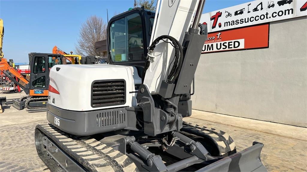 2020 Bobcat E85, 3 765 mth, dovoz Skladem v EU — foto 8 z 16