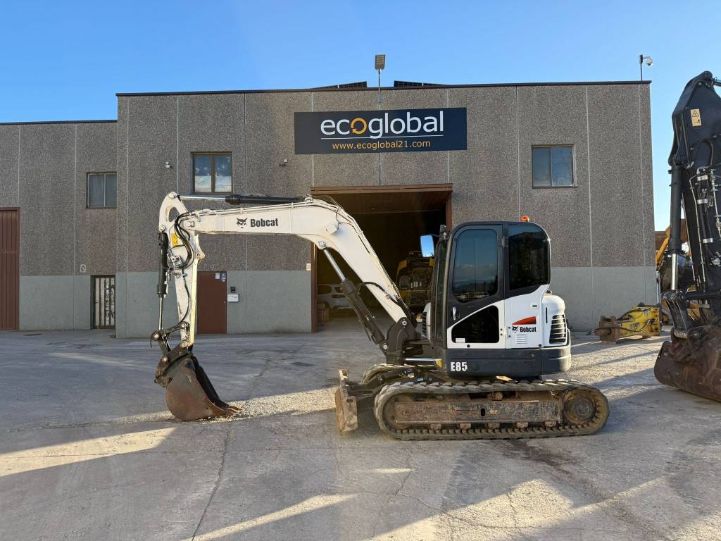 2016 Bobcat E 85, 16 500 mth, dovoz Skladem v EU — foto 1 | AMECAR 2016 Bobcat E 85, 16 500 mth, dovoz Skladem v EU — foto 1