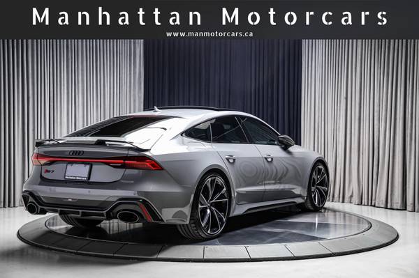 2021 Audi, dovoz Kanada — foto 3 z 12
