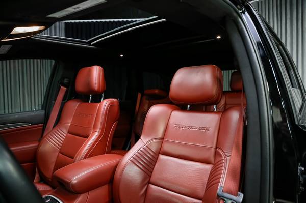 2018 Jeep, dovoz Kanada — foto 7 z 12