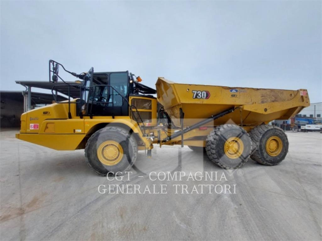 2021 Cat 730, 4 746 mth, dovoz Skladem v EU — foto 1