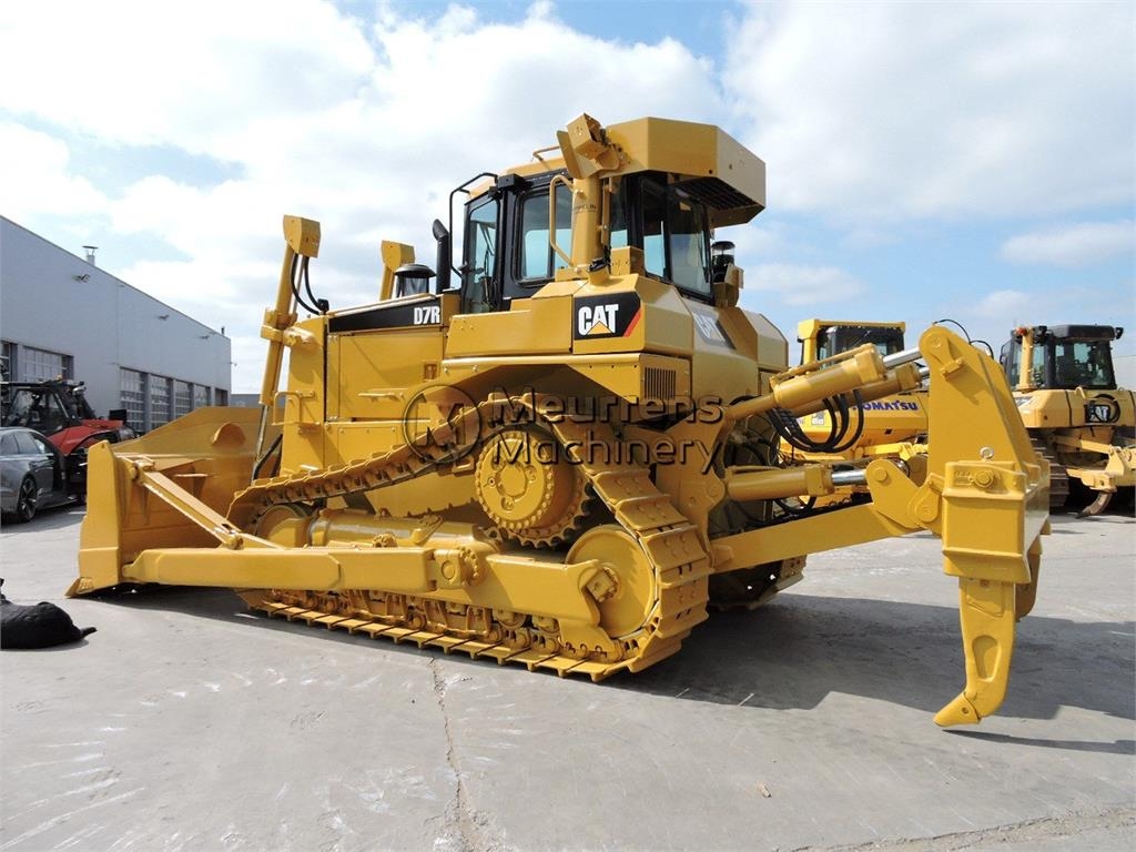 2006 Cat D7R, dovoz Skladem v EU — foto 1