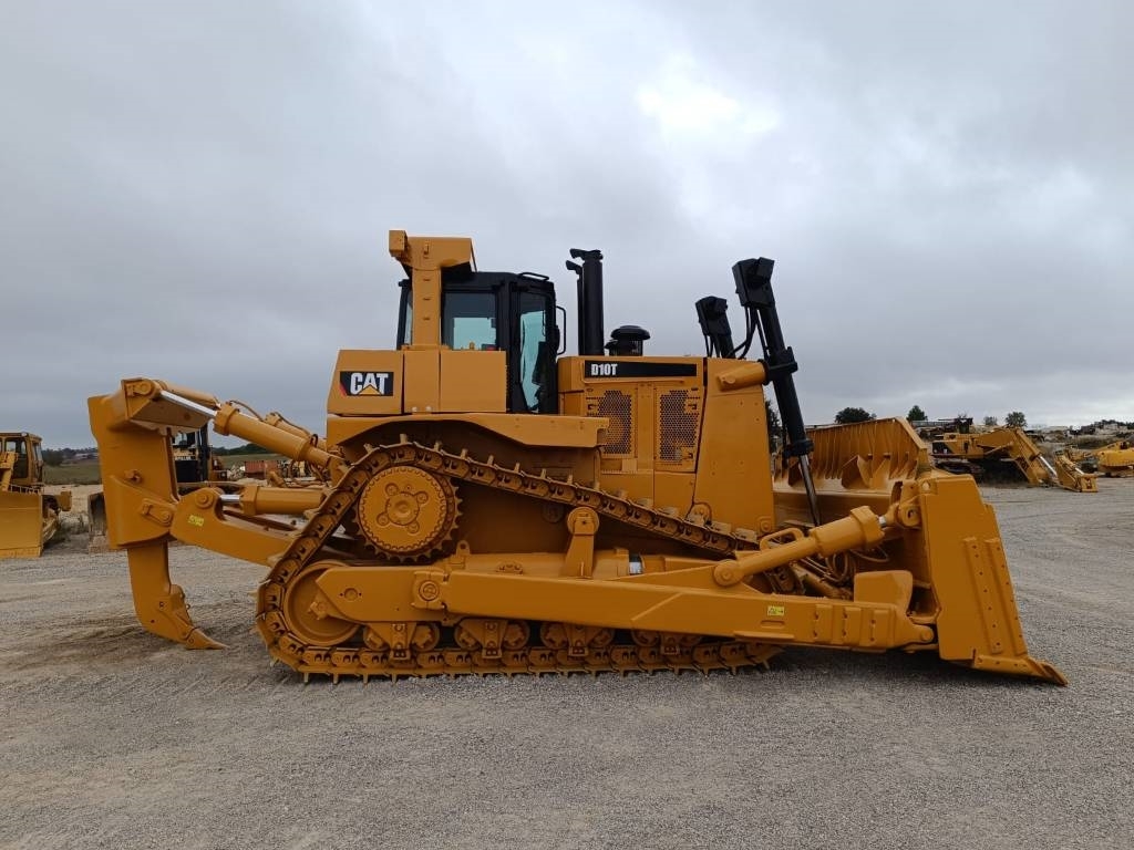 2012 Cat D 10 T, 28 192 mth, dovoz Skladem v EU — foto 1