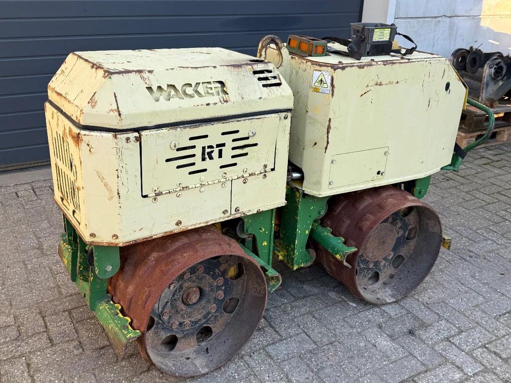 2000 Wacker RT, 935 mth, dovoz Skladem v EU — foto 1 2000 Wacker RT, 935 mth, dovoz Skladem v EU — foto 1