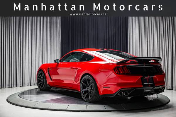 2018 Ford, dovoz Kanada — foto 2 z 12