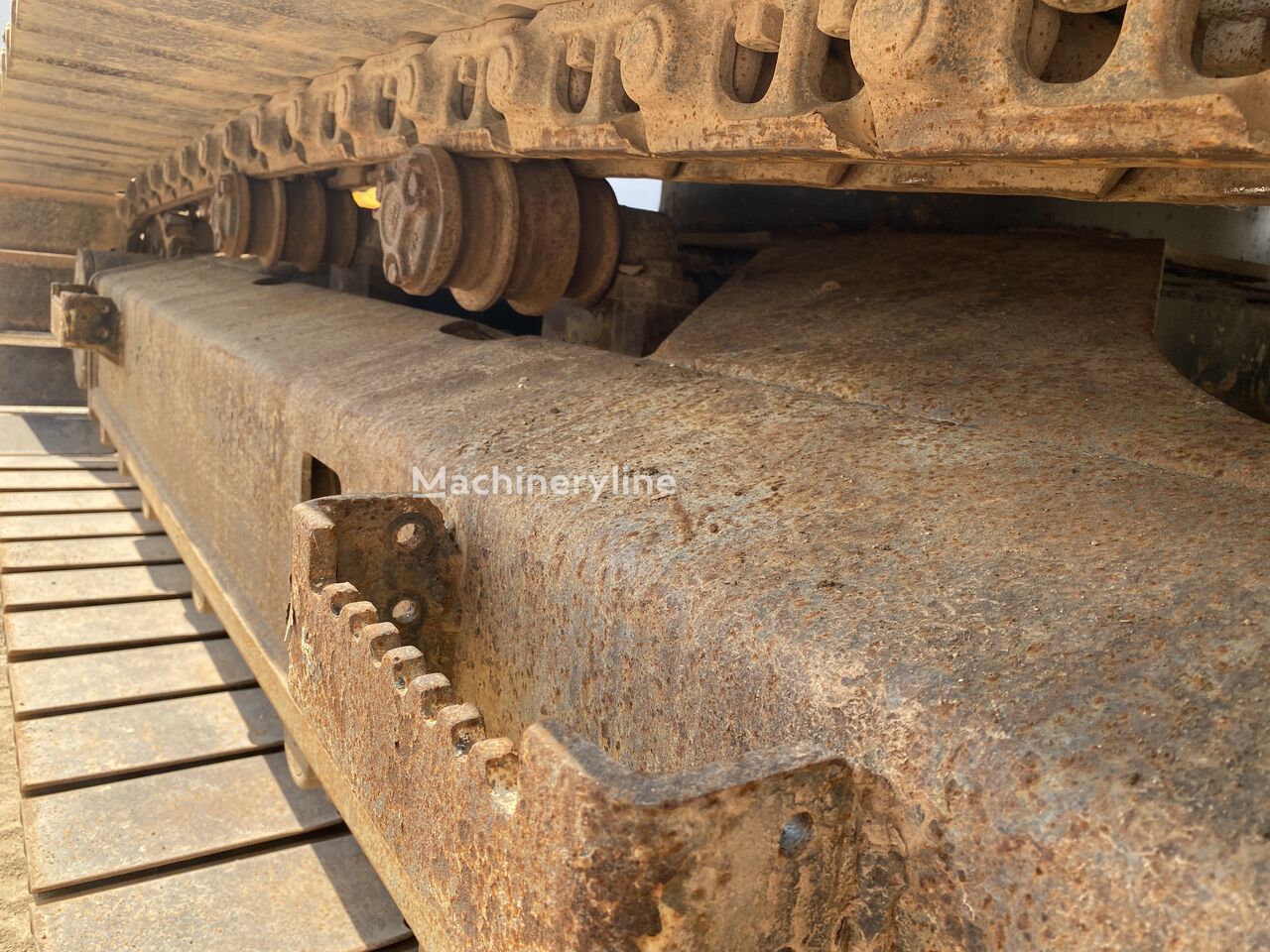 2018 JCB JS, 3 612 mth, dovoz Skladem v EU — foto 5 z 16