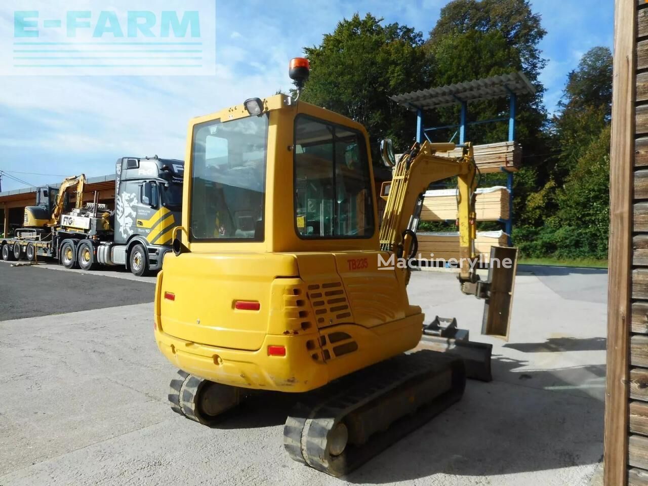 2014 Takeuchi TB235, dovoz Skladem v EU — foto 4 z 16