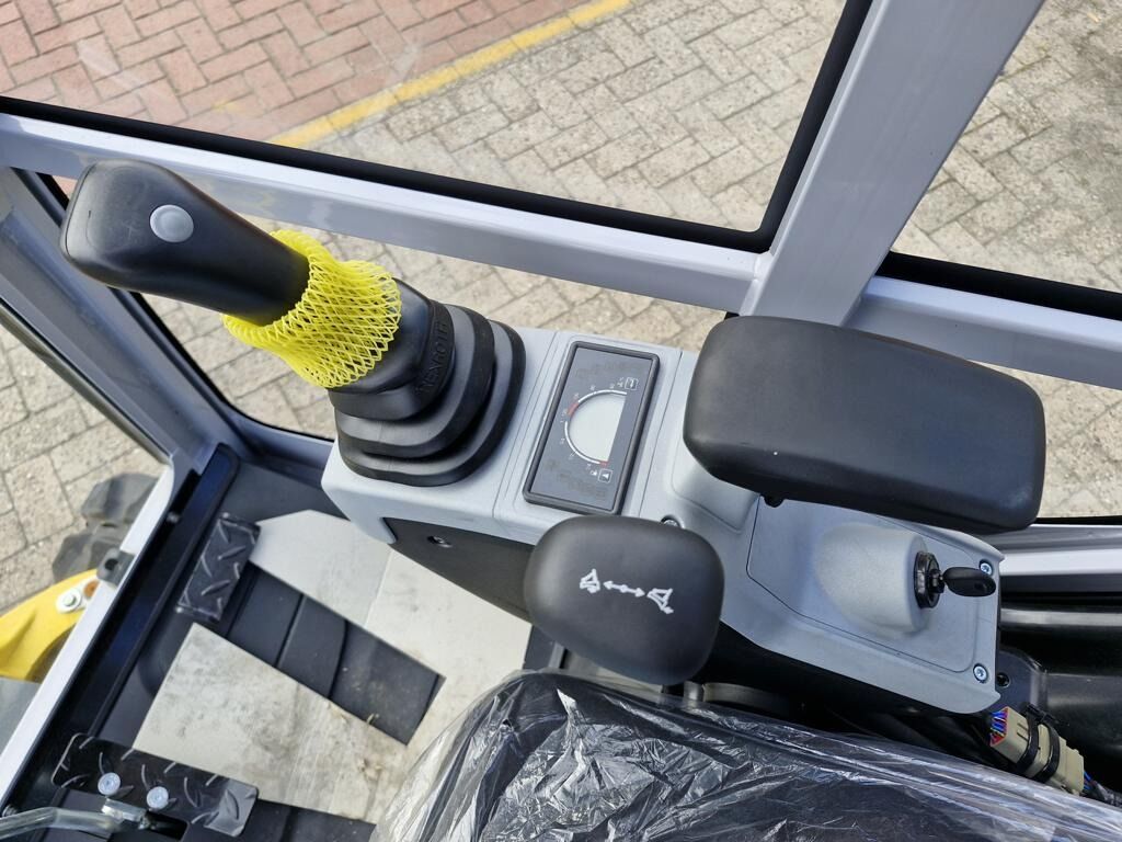 2023 Wacker NEW, dovoz Skladem v EU — foto 9 z 16