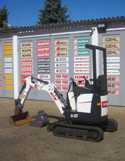 2017 Bobcat, 2 339 mth, dovoz Skladem v EU — foto 3 z 12