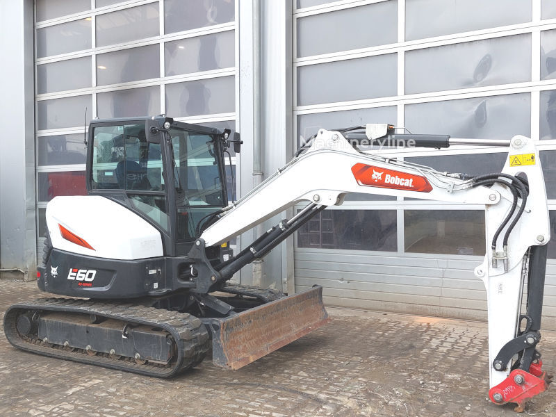2022 Bobcat E60, 700 mth, dovoz Skladem v EU — foto 4 z 12
