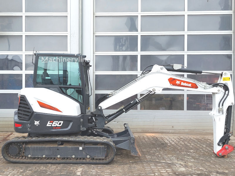 2022 Bobcat E60, 700 mth, dovoz Skladem v EU — foto 5 z 12