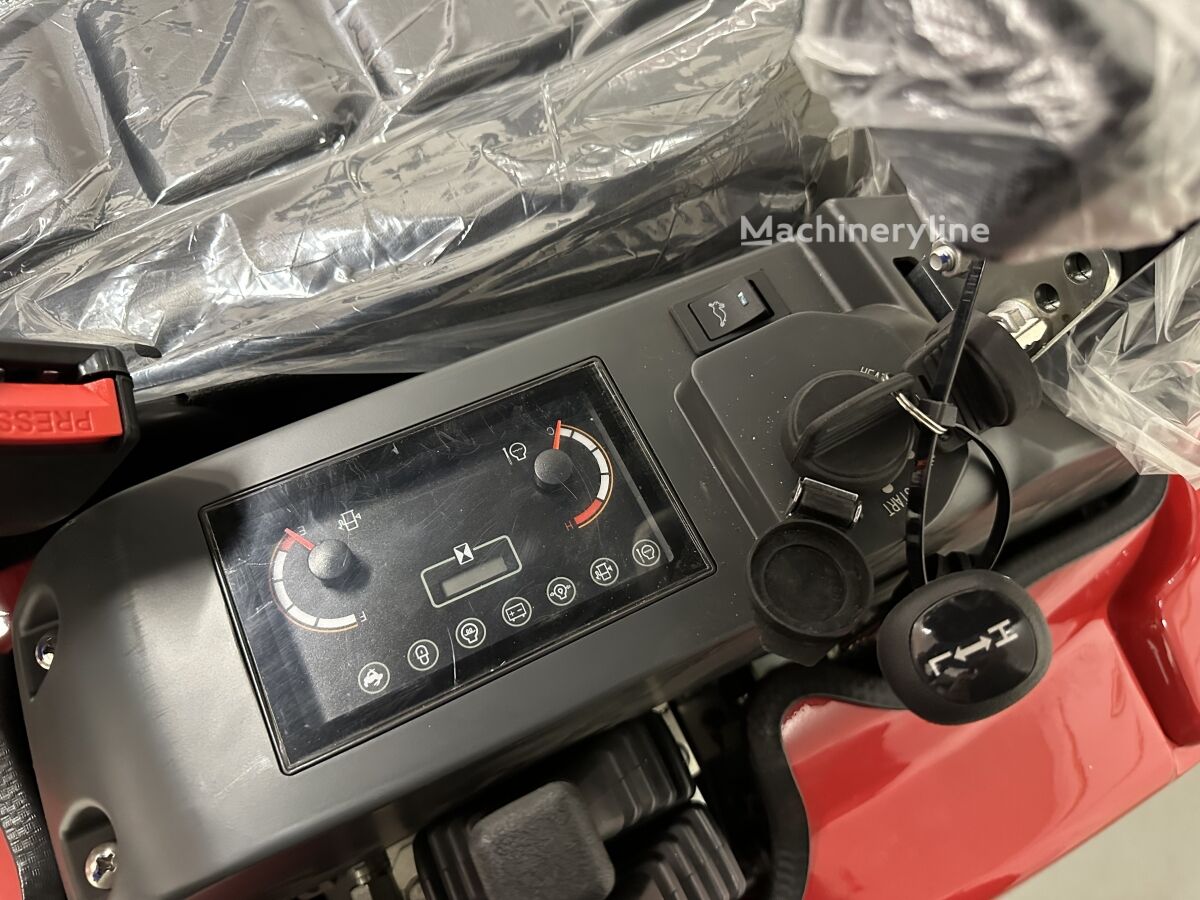 Saurus NEW, dovoz Skladem v EU — foto 3 z 4
