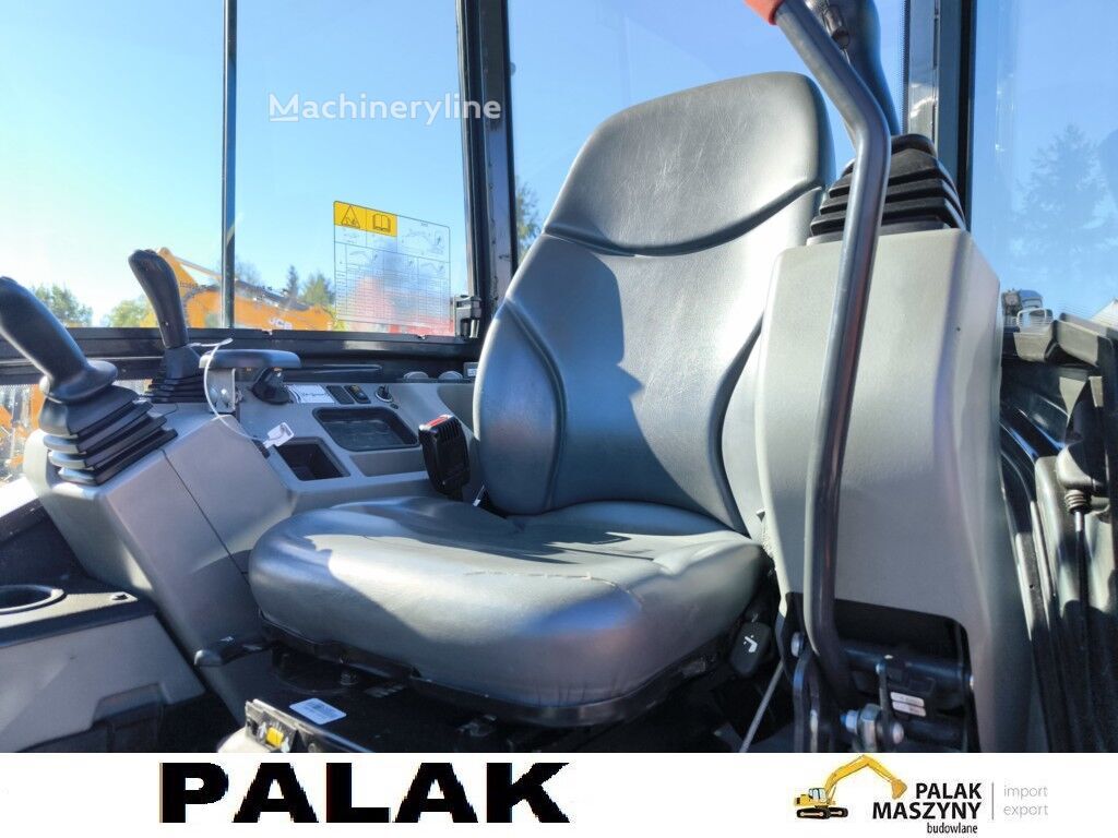 2023 Bobcat, 1 988 mth, dovoz Skladem v EU — foto 12 z 16