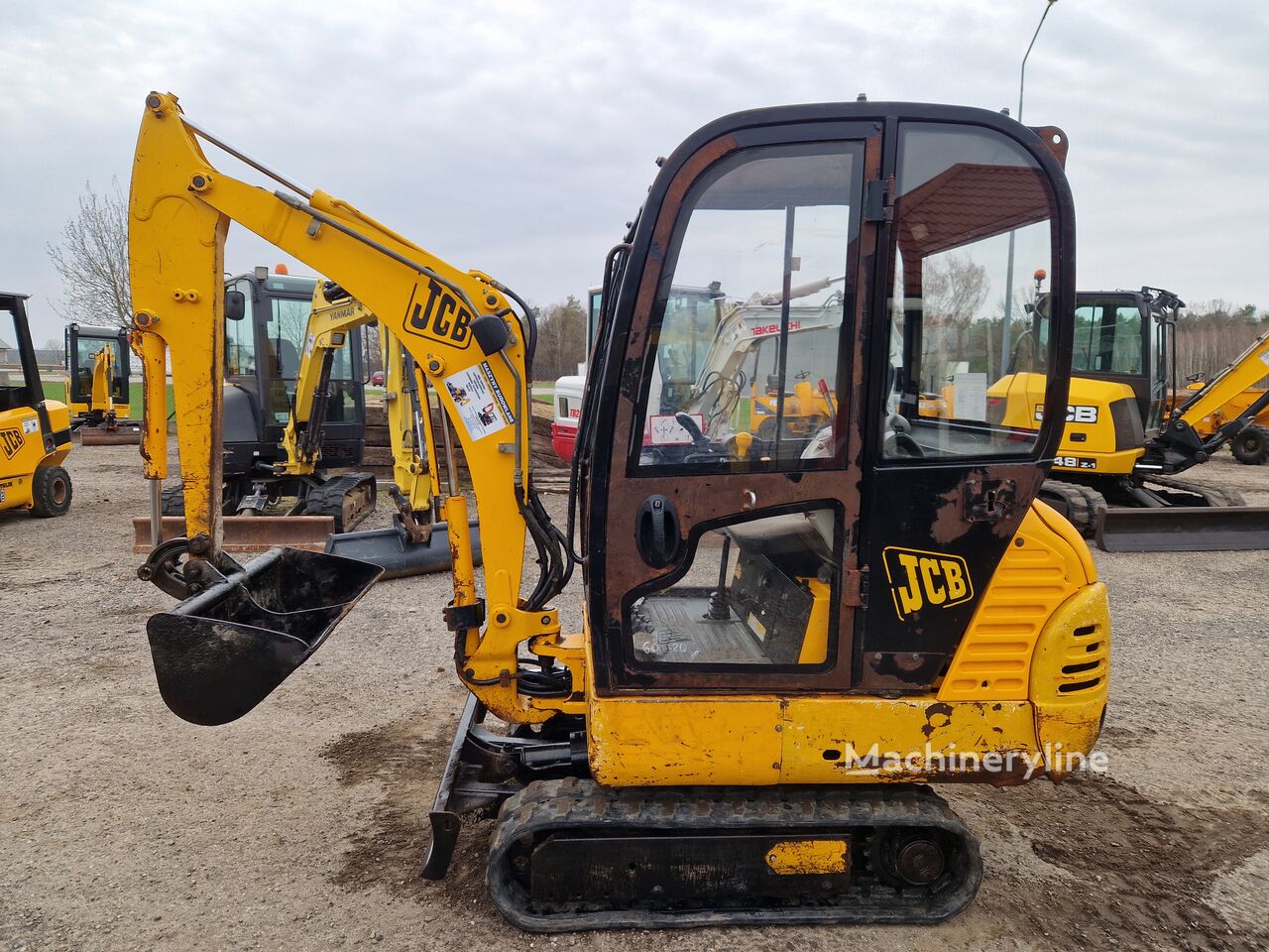 2003 JCB 8015, 3 000 mth, dovoz Skladem v EU — foto 1