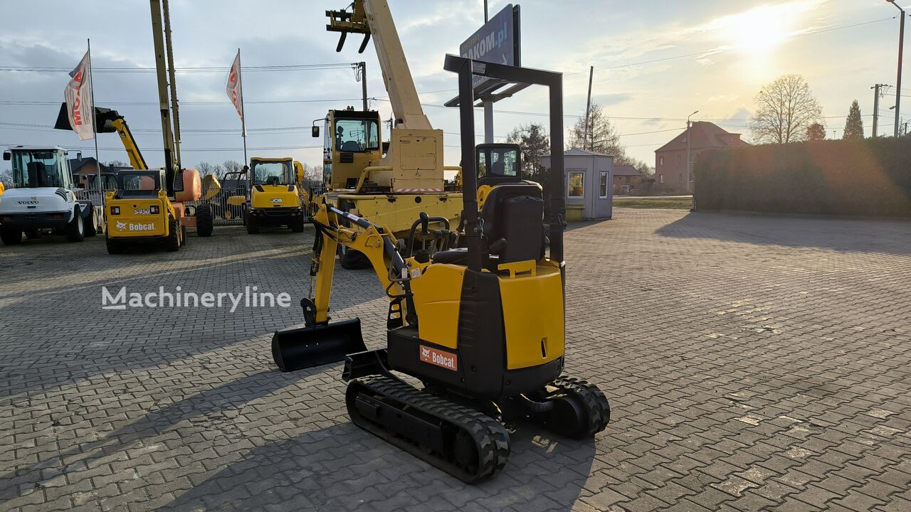 2018 Bobcat E08, 1 665 mth, dovoz Skladem v EU — foto 7 z 15