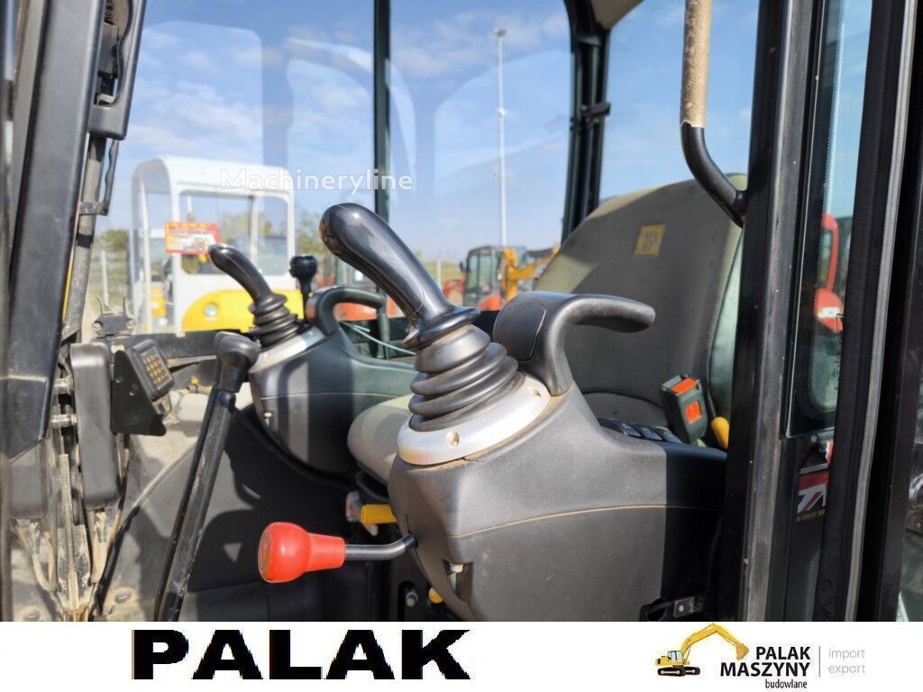 2017 JCB MINI, 2 535 mth, dovoz Skladem v EU — foto 11 z 14