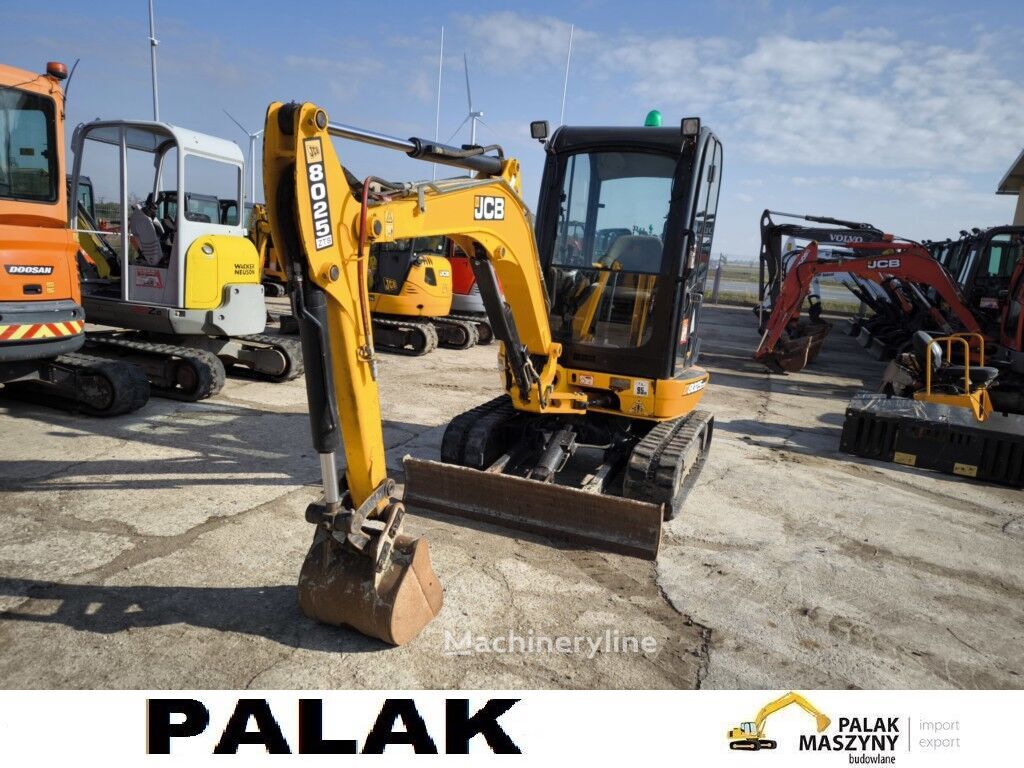 2017 JCB MINI, 2 535 mth, dovoz Skladem v EU — foto 8 z 14