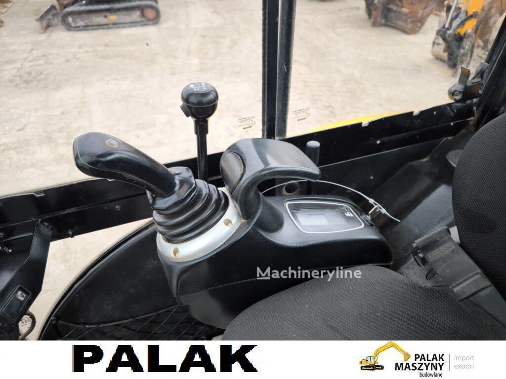 2022 JCB MINI, 1 802 mth, dovoz Skladem v EU — foto 13 z 16