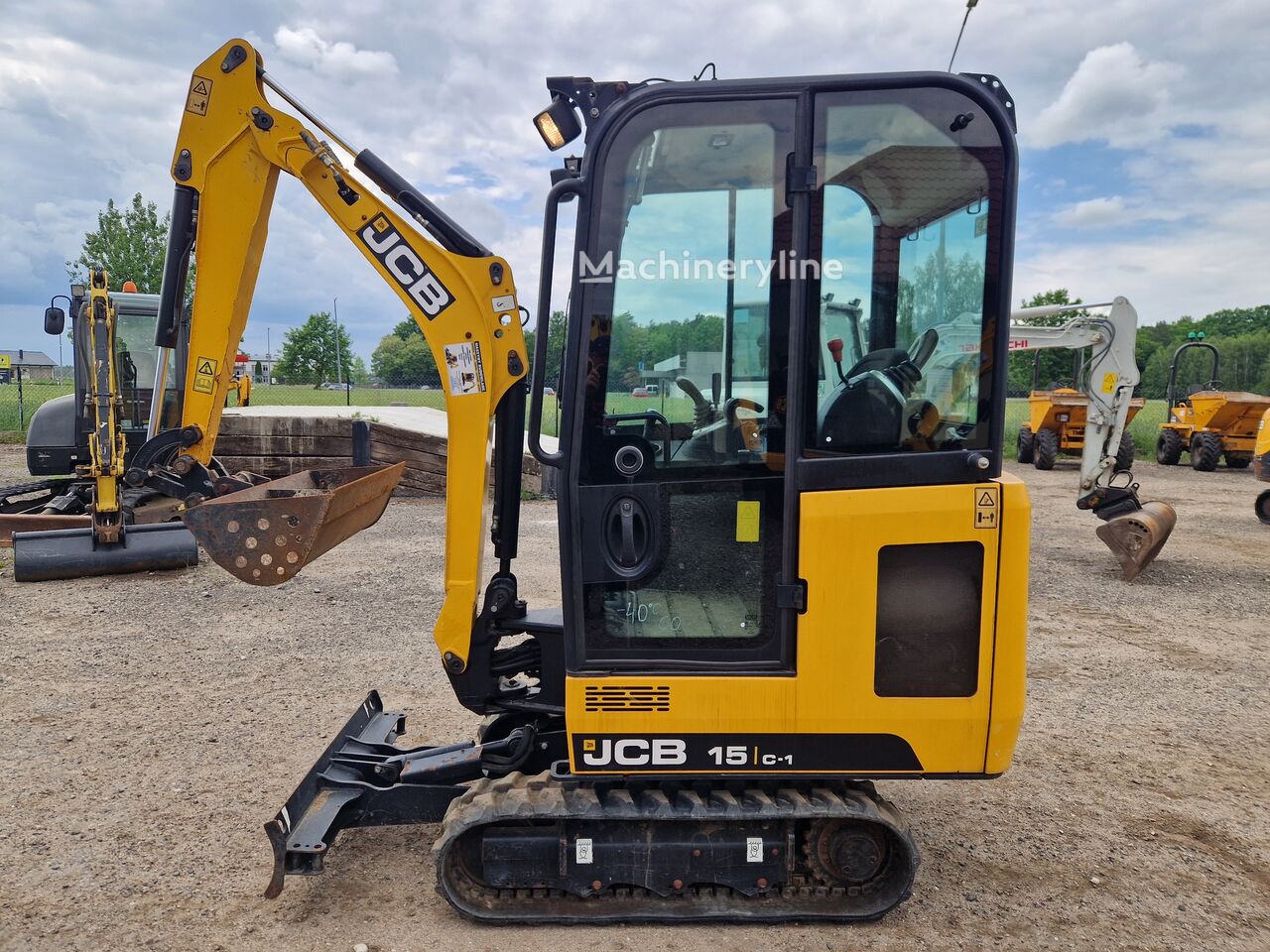 2019 JCB 15, 240 mth, dovoz Skladem v EU — foto 1