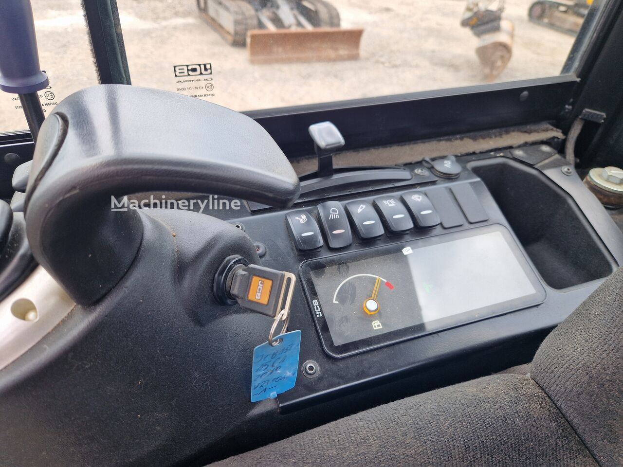 2019 JCB 15, 240 mth, dovoz Skladem v EU — foto 12 z 14