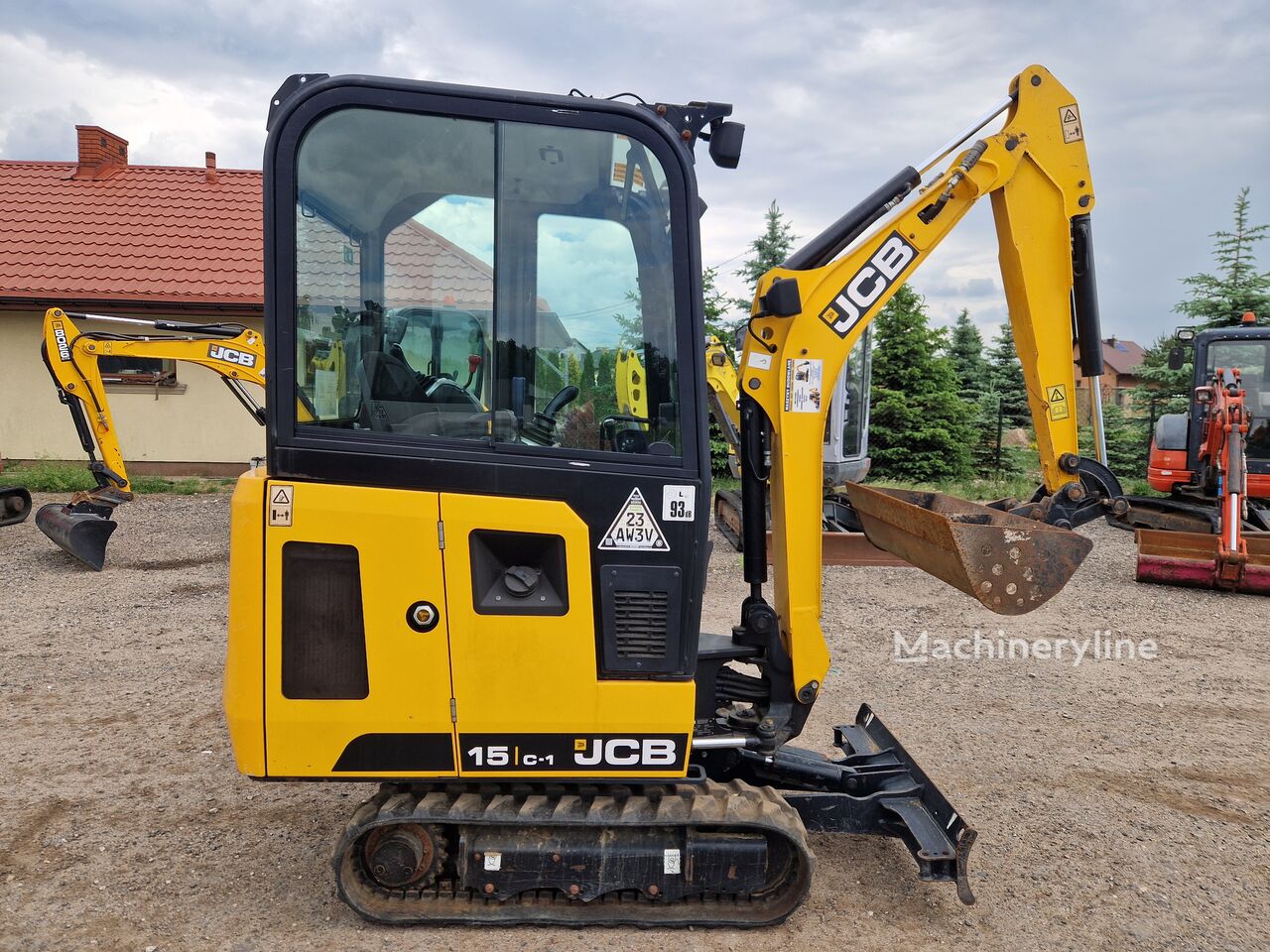 2019 JCB 15, 240 mth, dovoz Skladem v EU — foto 5 z 14