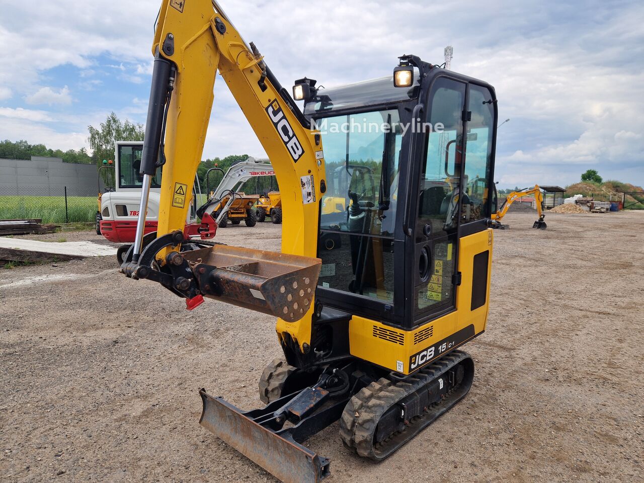 2019 JCB 15, 240 mth, dovoz Skladem v EU — foto 6 z 14