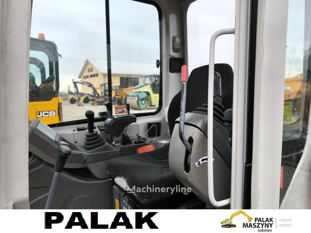 2018 Takeuchi MINI, 1 897 mth, dovoz Skladem v EU — foto 6 z 16