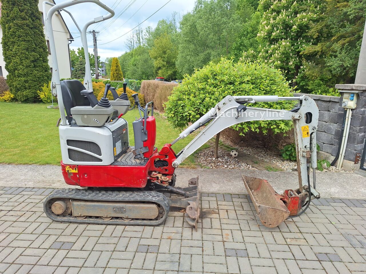 2021 Takeuchi TB210, 1 800 mth, dovoz Skladem v EU — foto 2 z 3