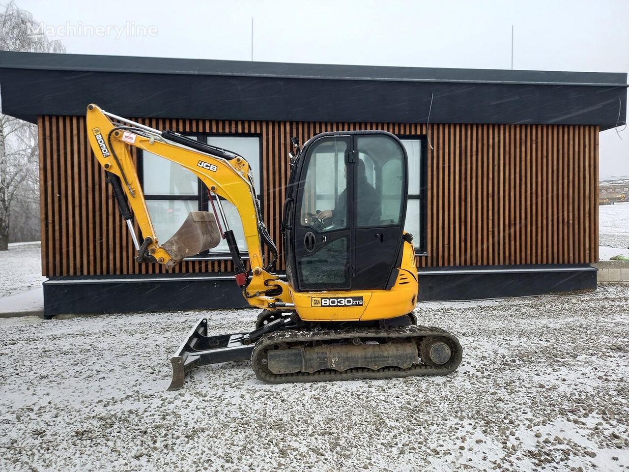 2017 JCB 8030, 1 914 mth, dovoz Skladem v EU — foto 1