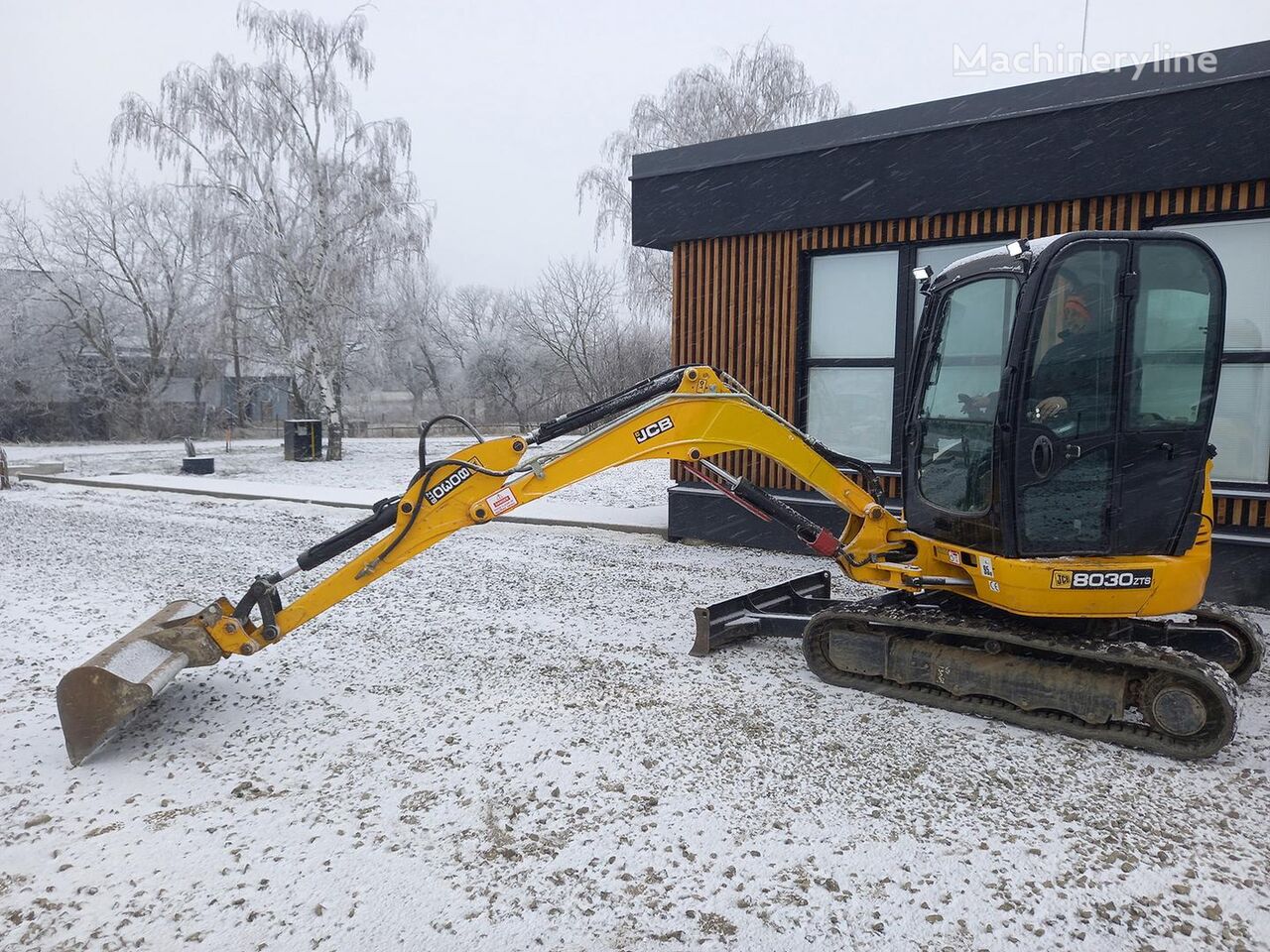 2017 JCB 8030, 1 914 mth, dovoz Skladem v EU — foto 13 z 15