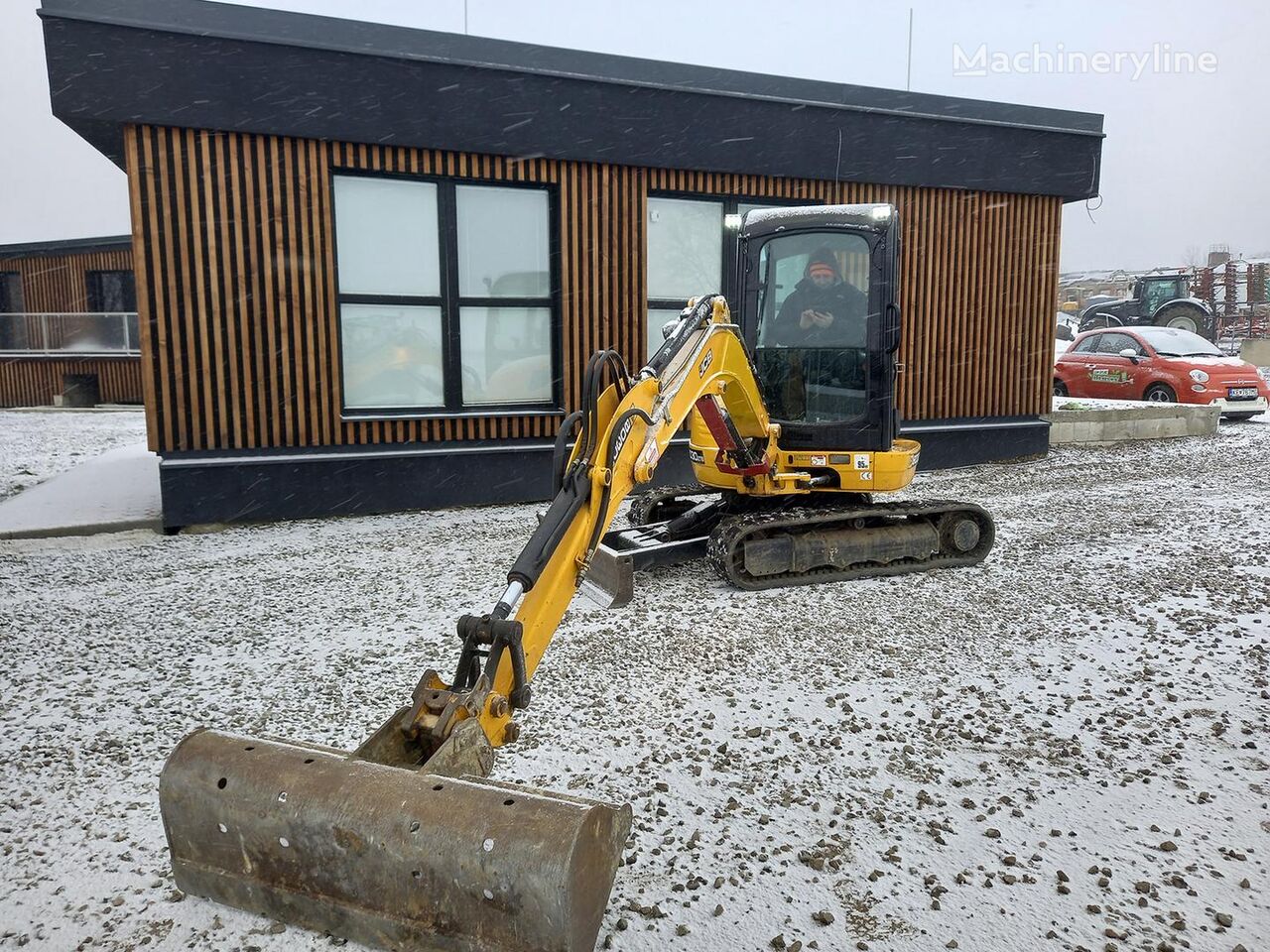 2017 JCB 8030, 1 914 mth, dovoz Skladem v EU — foto 8 z 15
