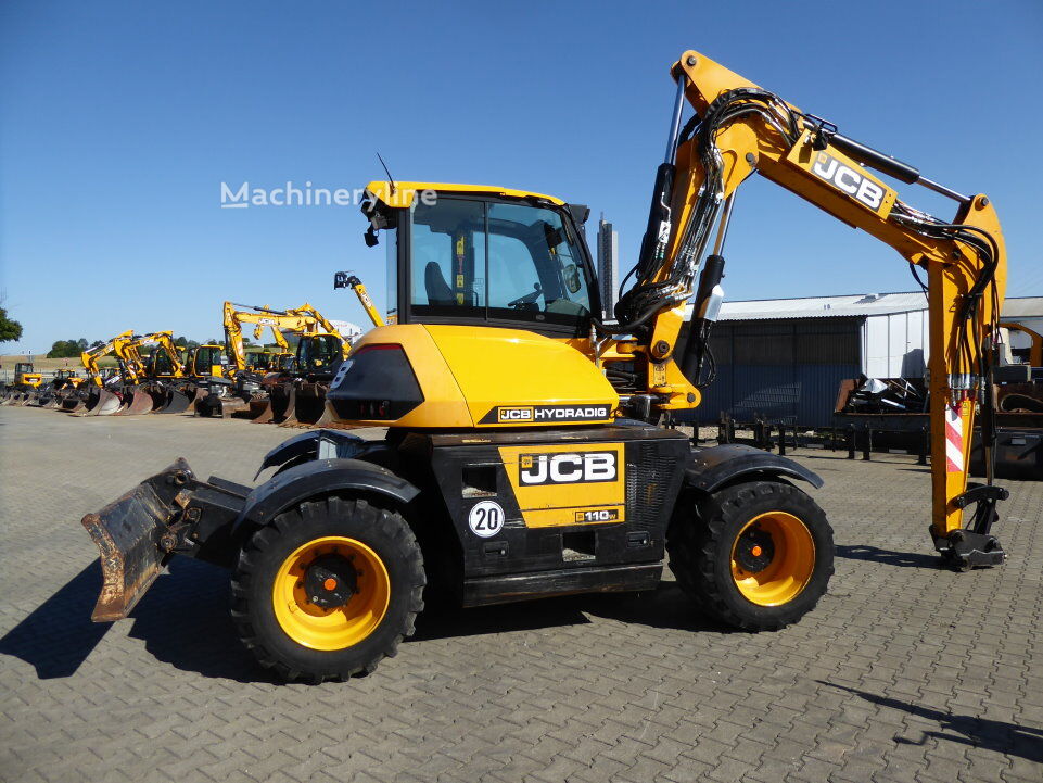 2018 JCB JS, 2 870 mth, dovoz Skladem v EU — foto 3 z 16