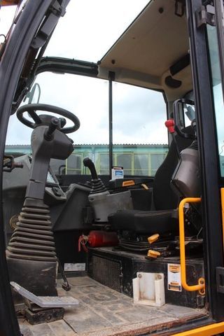 2016 JCB HD110WT, 3 007 mth, dovoz Skladem v EU — foto 7 z 10