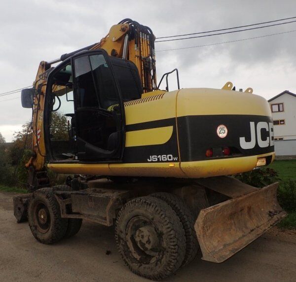 2011 JCB JS, 13 828 mth, dovoz Skladem v EU — foto 4 z 10