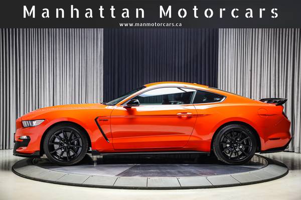 2016 Ford, dovoz Kanada — foto 3 z 12