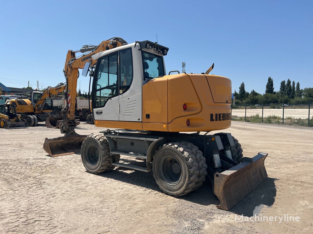2016 Liebherr A912, 3 172 mth, dovoz Skladem v EU — foto 2 z 16