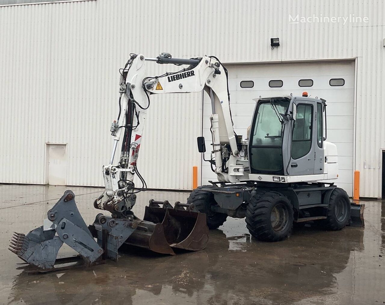2012 Liebherr A309, 9 342 mth, dovoz Skladem v EU — foto 1